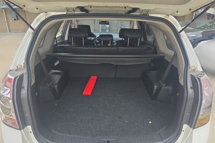 Used Chevrolet Captiva 2012 2.4L 4x4 Flagship Edition 7 Seats