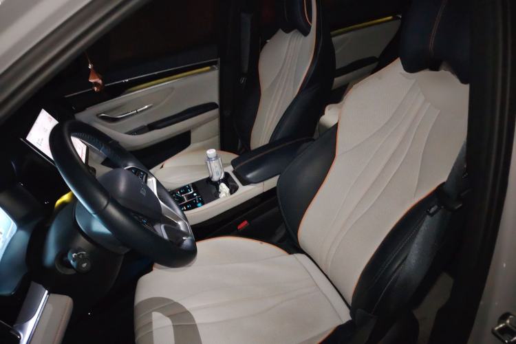 Used BYD Song PLUS New Energy 2024 HONOR Edition DM-i 150km Flagship PLUS
