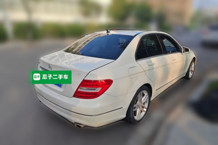Used Mercedes-Benz C-Class 2011 C 300 Fashion Model
