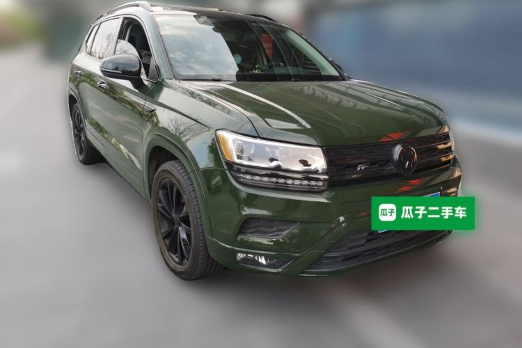 Used Volkswagen Tharu 2019 280TSI Two-Wheel Drive Luxury Edition China V Standard Front Right 45 Deg