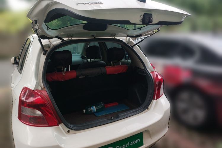 Used Toyota Yaris 2011 1.6E Automatic Charm Edition