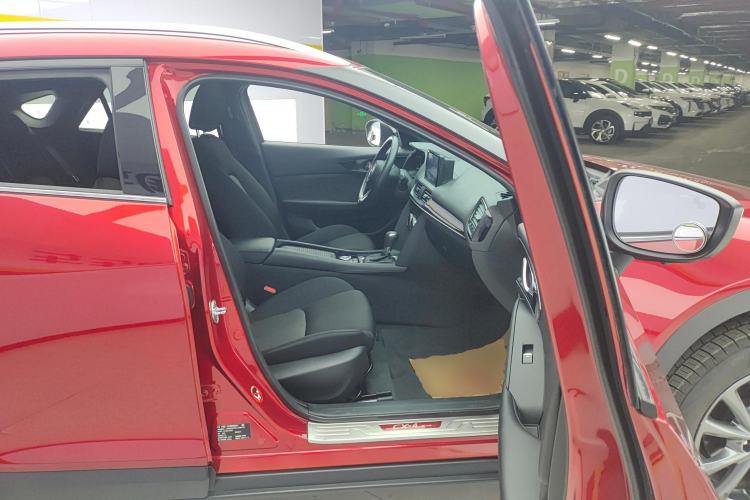 Used Mazda CX-4 2021 2.0L Automatic Two-Wheel Drive Blue Sky Dynamic Edition