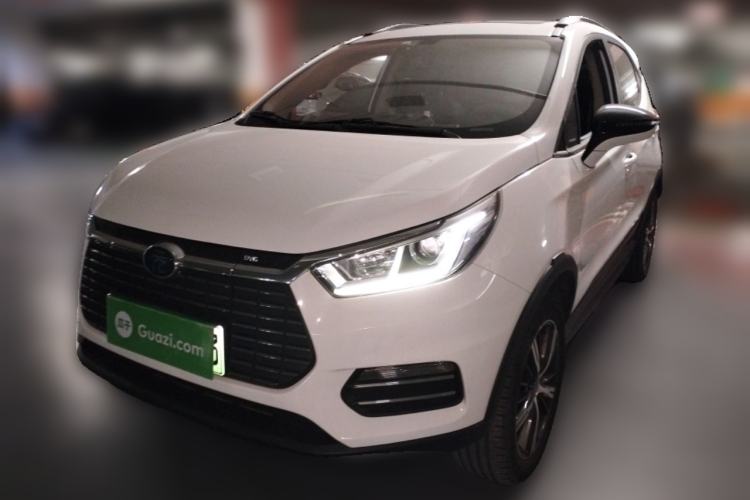 Used BYD Yuan New Energy 2018 EV360 Smart Connected Cool Model
