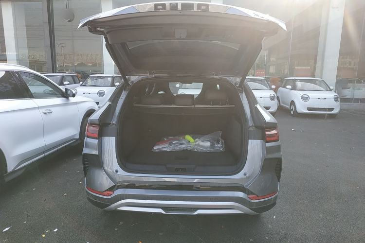 Used BYD Song PLUS New Energy 2025 DM-i 112KM Prestige Model