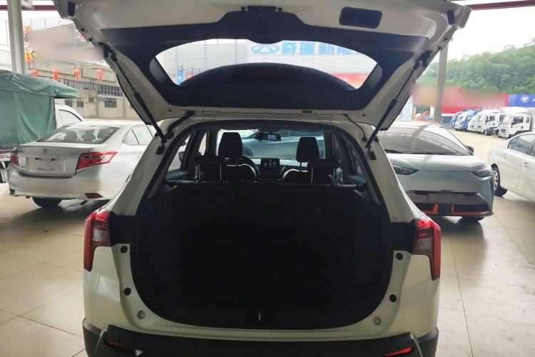 Used Venucia T60 2020 1.6L CVT Smart Drive Version China VI Standard
