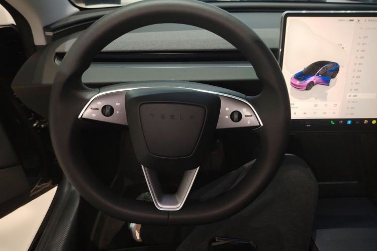 Used Tesla Model 3 2025 Rear-Wheel-Drive Version