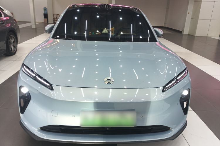 Used Nio ET5T 2023 75 kWh Touring Front