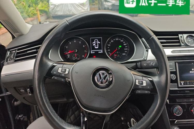Used Volkswagen Magotan 2019 330TSI DSG Leading Model China VI Standard