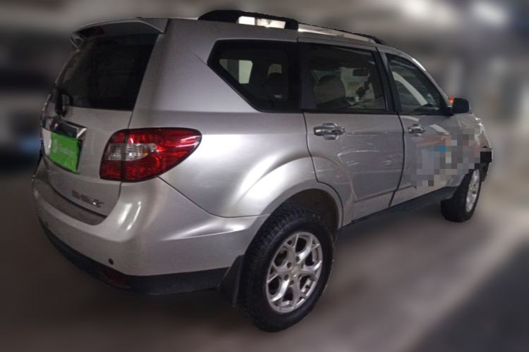 Used Land X8 2012 Explorer Edition 2.0T Diesel 4x2 Luxury Model Rear Right 45 Deg