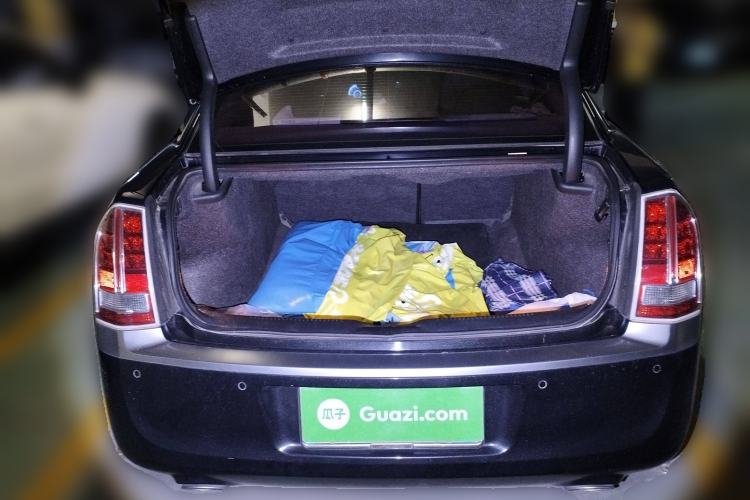 Used Chrysler 300C 2014 3.0L Excellence Edition