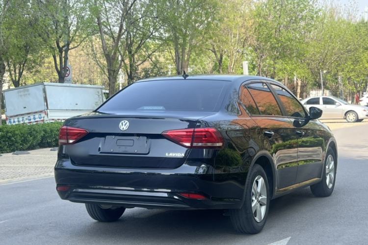 Used Volkswagen Lavida 2019 Lavida Start 1.5L Manual Fashion Edition China VI Standard Exterior 4