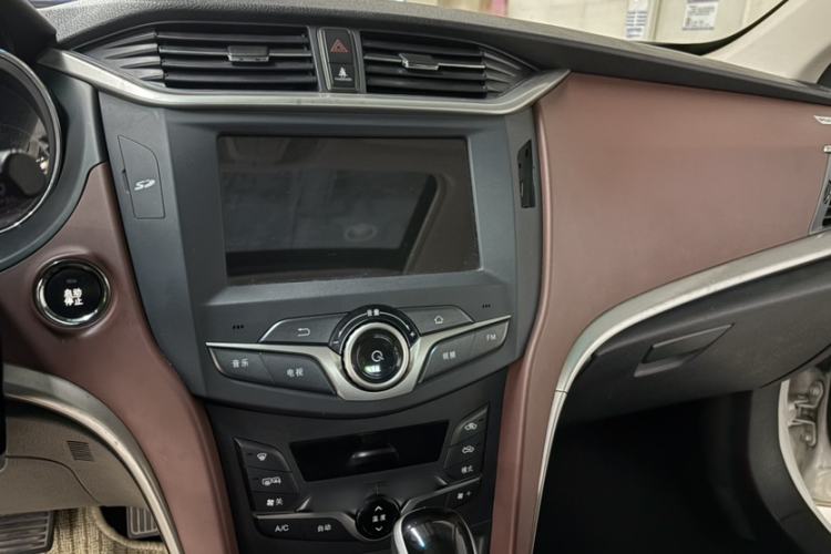 Used BYD G5 2014 1.5TID Automatic Prestige Model