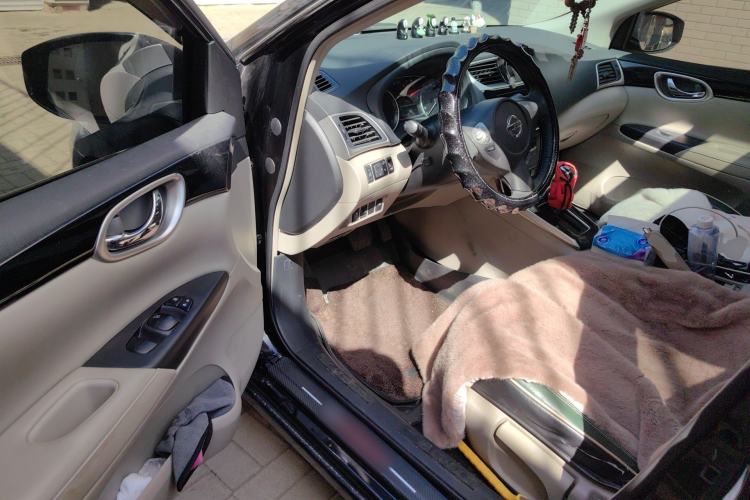 Used Nissan Sylphy 2016 1.8XL CVT Luxury Edition Driver Seat