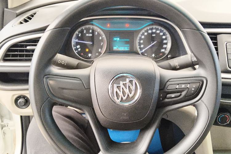 Used Buick GT 2015 15N Manual Entry-Level Trim