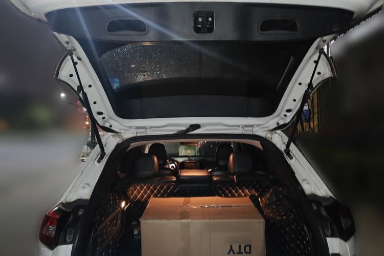 Used Jeep Cherokee 2016 2.4L Leading Smart Version
