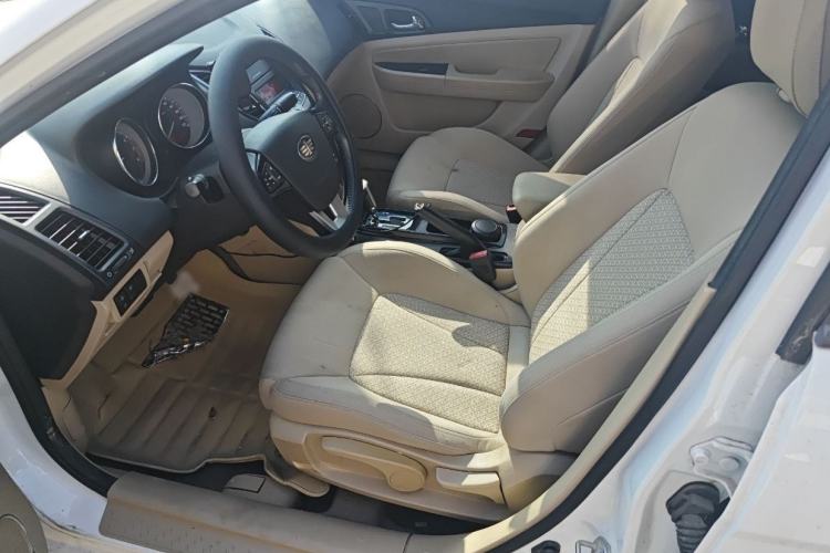 Used Bestune B50 2013 1.6L automatic luxury version