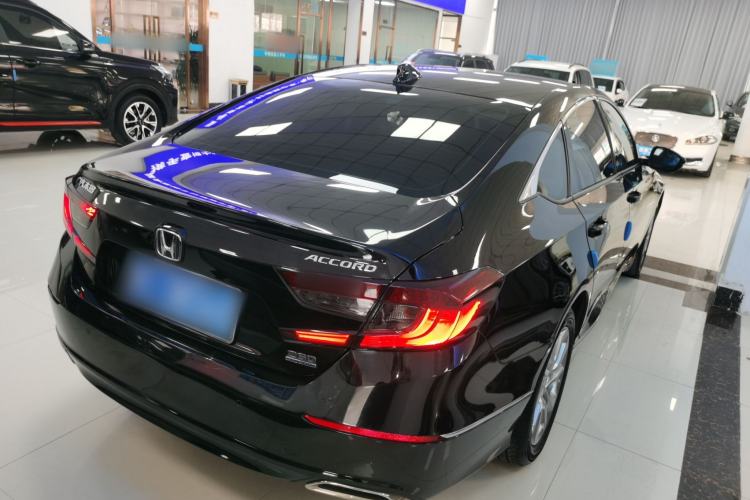 Used Honda Accord 2018 260TURBO Elite Edition China VI Rear Right 45 Deg