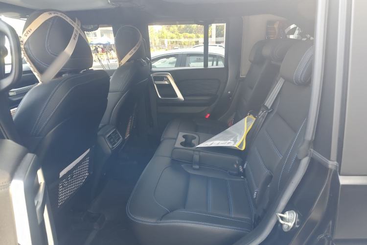 Used BAIC Off-Road BJ40 2021 2.0D Automatic Four-Wheel Drive Blade Hero Edition Adventurer Type