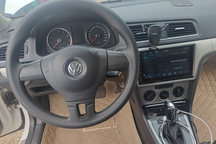 Used Volkswagen Lavida 2013 Restyled Classic 1.6L Automatic Comfort Edition
