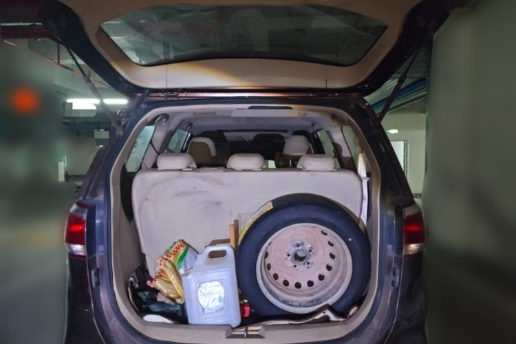 Used Baojun 730 2015 1.8L Manual Luxury Navigation ESP Version 7-seater
