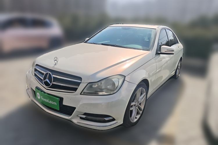 Used Mercedes-Benz C-Class 2011 C 260 CGI Fashion Model