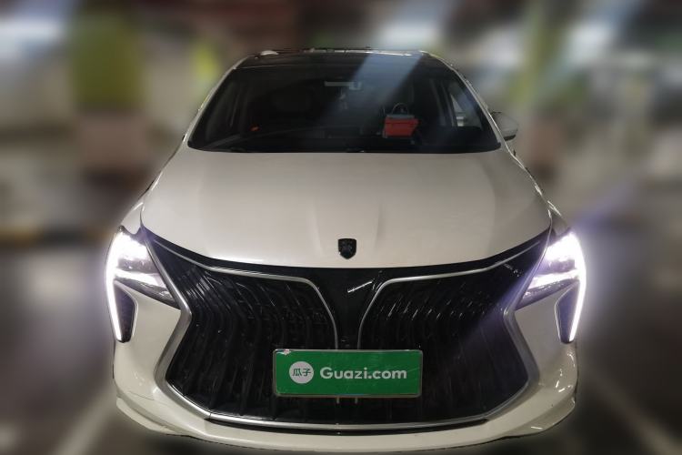 Used FORTHING Yacht 2022 1.5T DCT Chasing-the-Waves Edition
