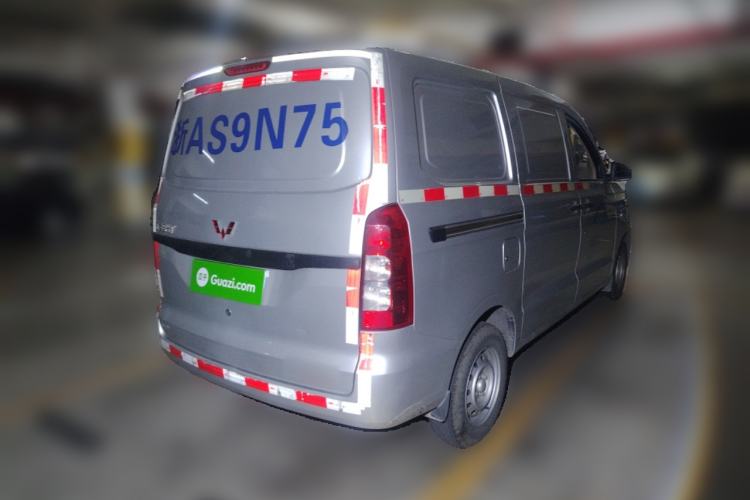 Used Wuling Hongguang V 2019 1.5L Jingqu Edition Sealed-Window Vehicle China VI LAR Rear Right 45 Deg