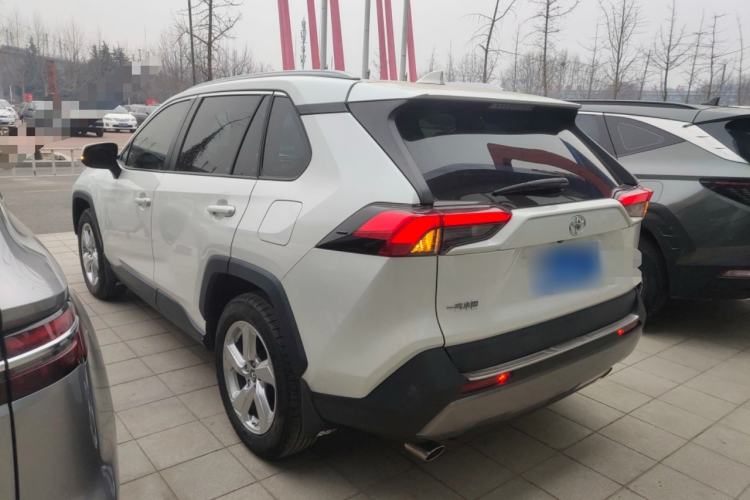 Used Toyota RAV4 2020 2.0L CVT Two-Wheel Drive Fashion Edition
