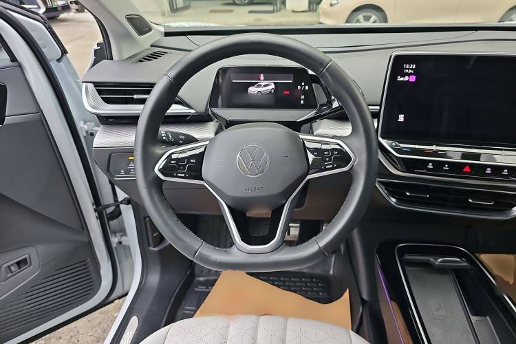 Used Volkswagen ID.6 X 2023 Upgraded Version Kinetic All-Wheel Drive Edition Steering Wheel