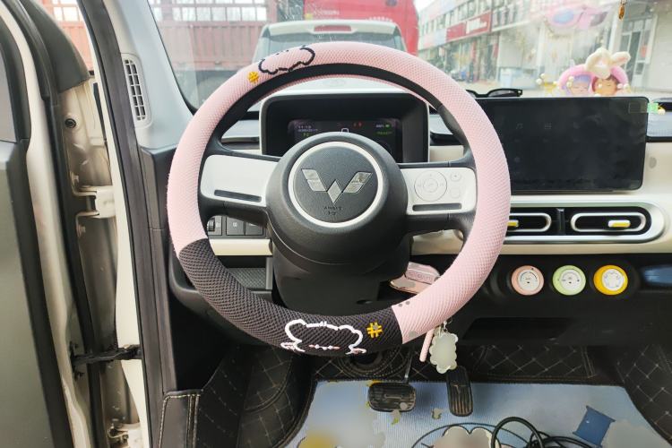 Used Wuling Hongguang MINIEV 2024 3rd Generation 215km Advanced Version