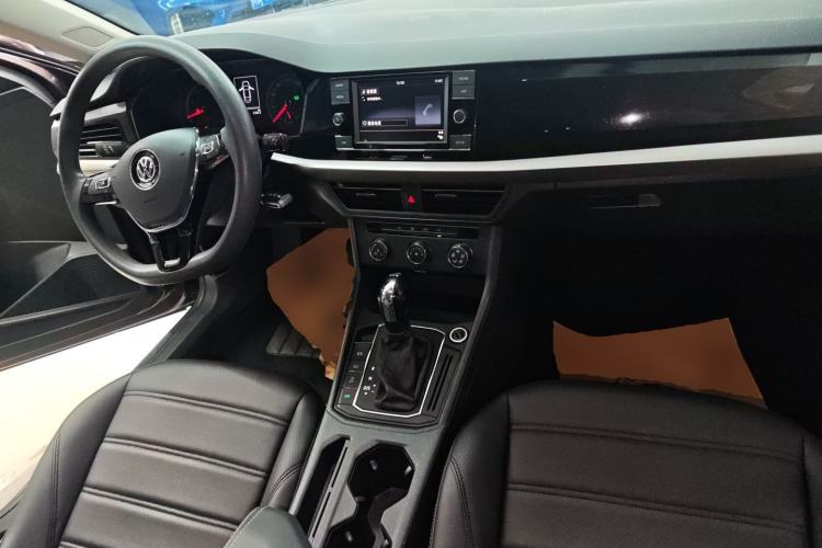 Used Volkswagen Lavida 2018 280TSI DSG Comfort Edition China V Standard Center Console