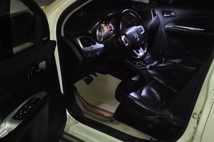 Used Dodge Journey 2013 3.6L Four-Wheel Drive Flagship Edition
