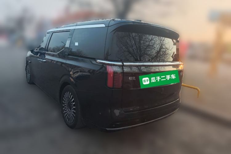 Used Zeekr 009 2022 WE Edition