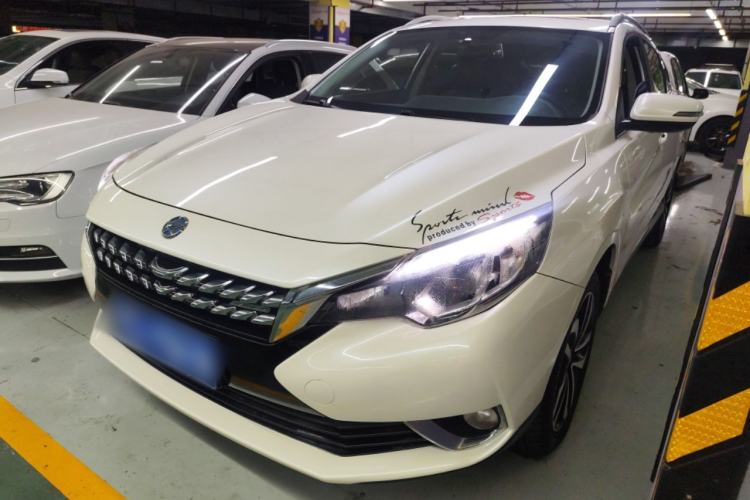 Used Venucia T90 2018 2.0L CVT Smart Connect Luxury Edition China V Standard