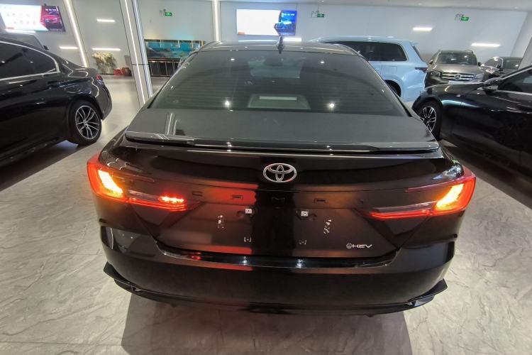 Used Toyota Camry 2026 Model Dual-Engine 2.0HSE Sport Lite Edition
