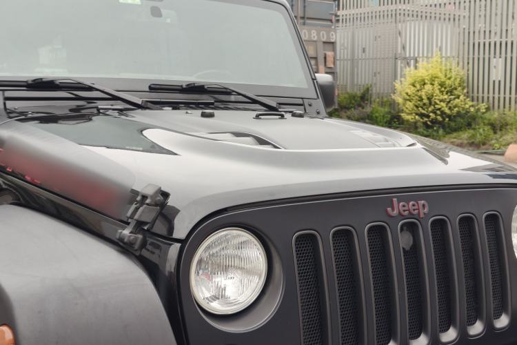 Used Jeep Wrangler 2017 3.6L Rubicon Recon 10th Anniversary Limited Collector's Edition Exterior 2