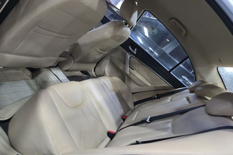 Used Geely Auto Emgrand 2017 Sedan Million Edition 1.5L CVT Luxury Model