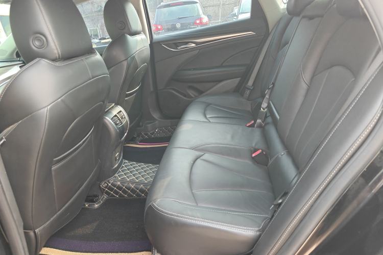 Used Buick LaCrosse 2022 552T Luxury Version Left Rear Seat