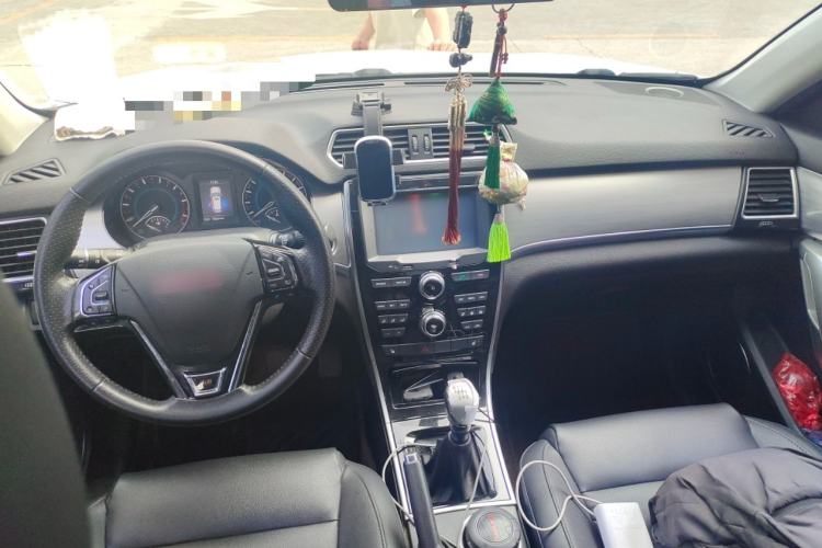 Used Haval H2 2014 1.5T Manual Two-Wheel Drive Elite Edition