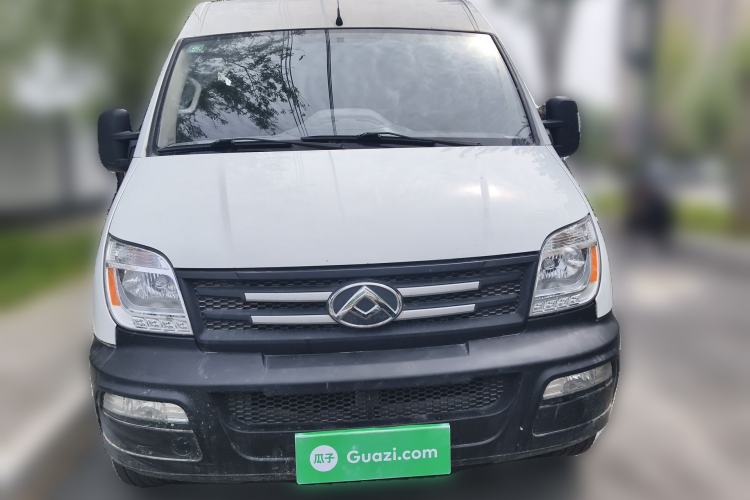 Used SAIC MAXUS Xintu V80 2019 2.5T Classic Edition 6-Speed Manual – Aoyuntong Modified Version Short Wheelbase Mid-Height Roof 5/6 Seats Front