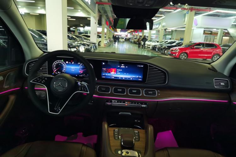 Used Mercedes-Benz GLE 2024 GLE 450 4MATIC Stylish Model
