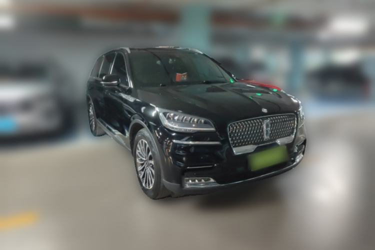 Used Lincoln Aviator 2022 3.0T V6 Four-Wheel Drive Luxury Edition Front Right 45 Deg