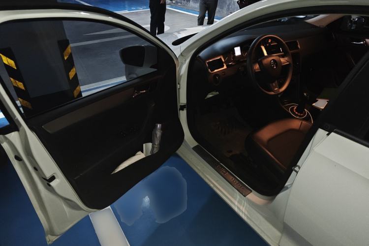 Used Skoda Rapid Spaceback 2016 1.6L Manual Trend Edition
