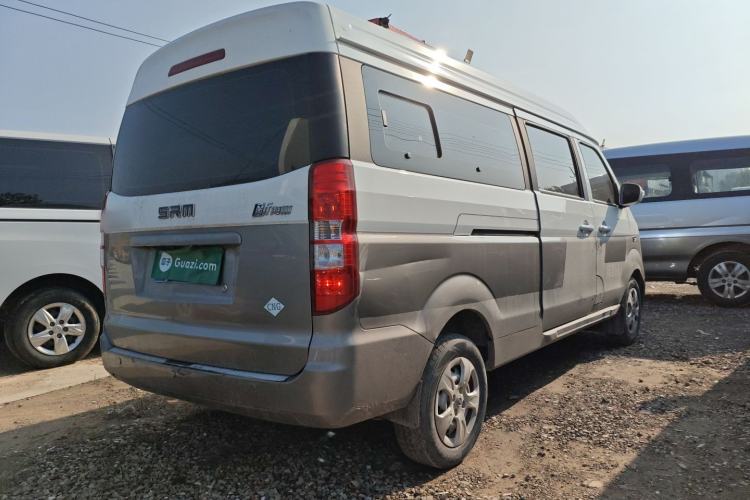 Used SRM New Haishi X30L 2024 1.5L CNG Super Enjoyment Version Passenger Van 6/7 Seats SWCC15M
