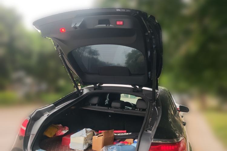 Used Mercedes-Benz GLC Coupe 2017 GLC 260 4MATIC Coupe SUV
