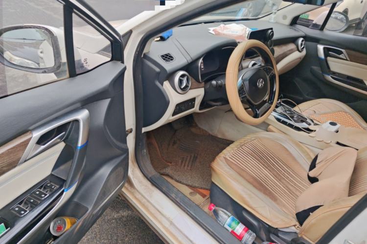 Used BAIC Beijing EU5 2018 R500 Smart Wind Edition
