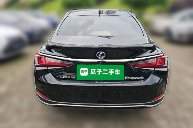 Used Lexus ES 2018 300h Premier Edition China VI Standard Rear