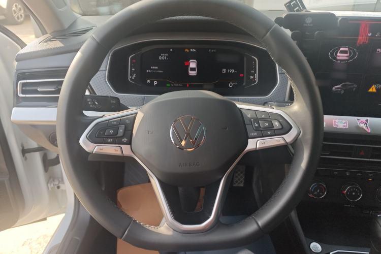 Used Volkswagen Lavida 2024 1.5L Automatic Starry Sky 5 Million Edition Steering Wheel