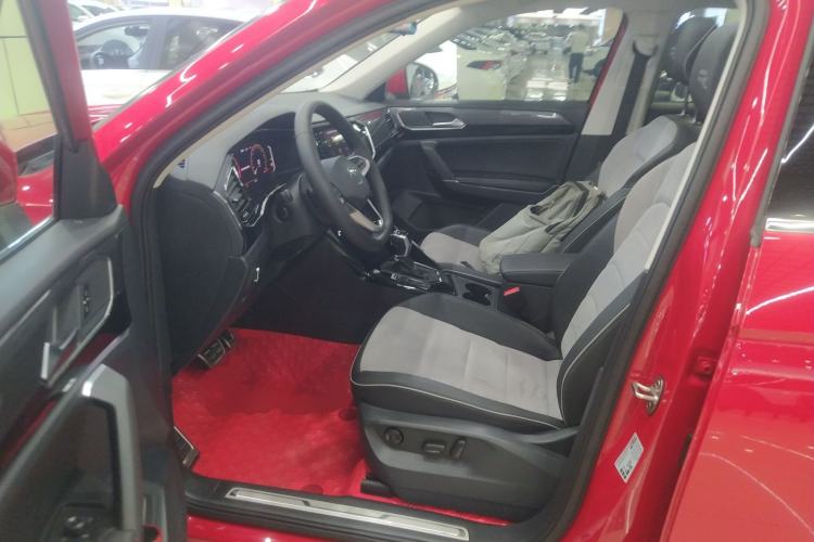 Used Volkswagen Tayron X 2020 330TSI Two-Wheel Drive Luxury Smart Connectivity Version Left Front Seat