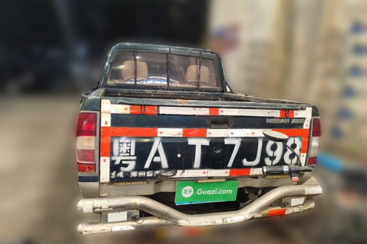 Used Dongfeng Ruichi 2010 3.0T Diesel Two-Wheel Drive Standard Version ZD30D13-3N